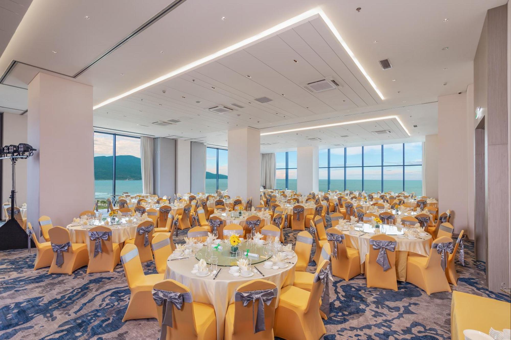 Awaken Da Nang Hotel 외부 사진