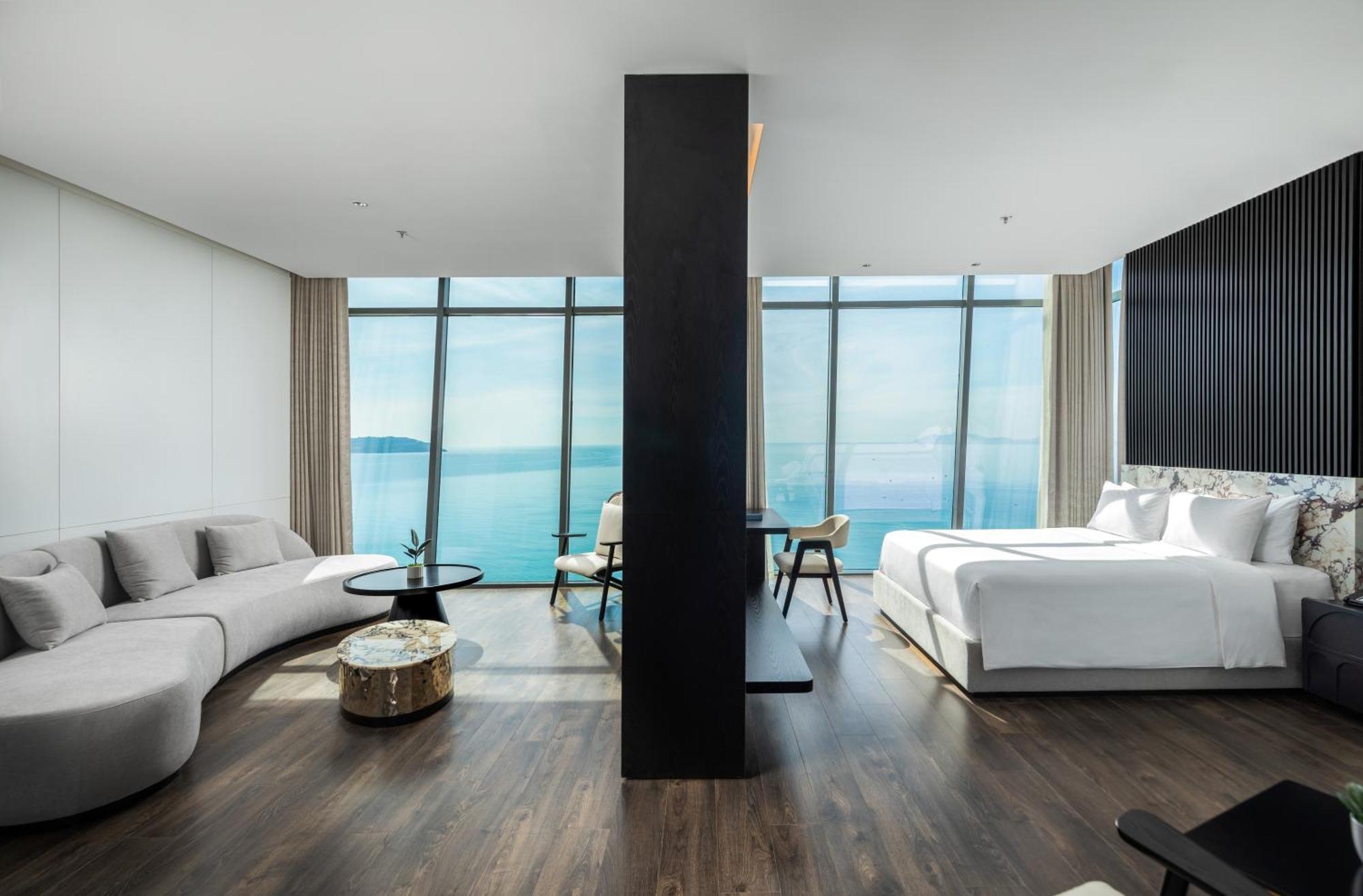 Awaken Da Nang Hotel 외부 사진